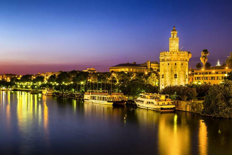 Go To Sevilla Cathedral Екстер'єр фото