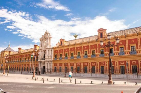 Go To Sevilla Cathedral Екстер'єр фото